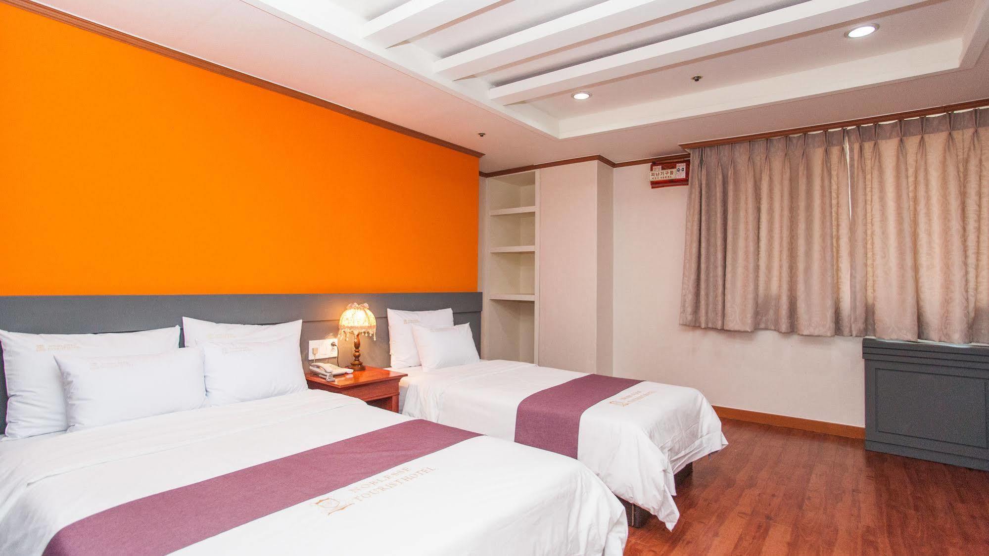 Hotel Noblesse โซล ภายนอก รูปภาพ
