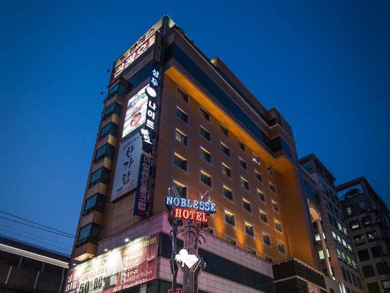 Hotel Noblesse โซล ภายนอก รูปภาพ