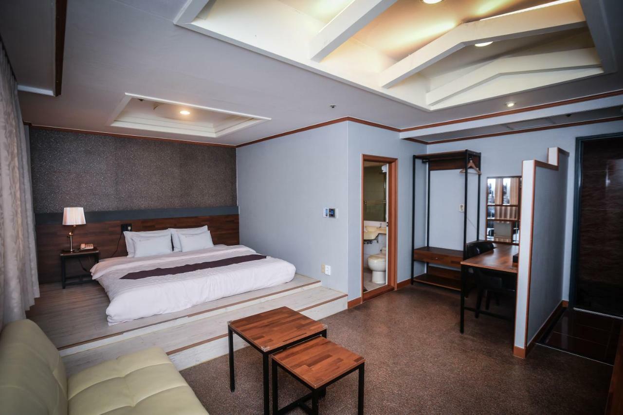 Hotel Noblesse โซล ภายนอก รูปภาพ